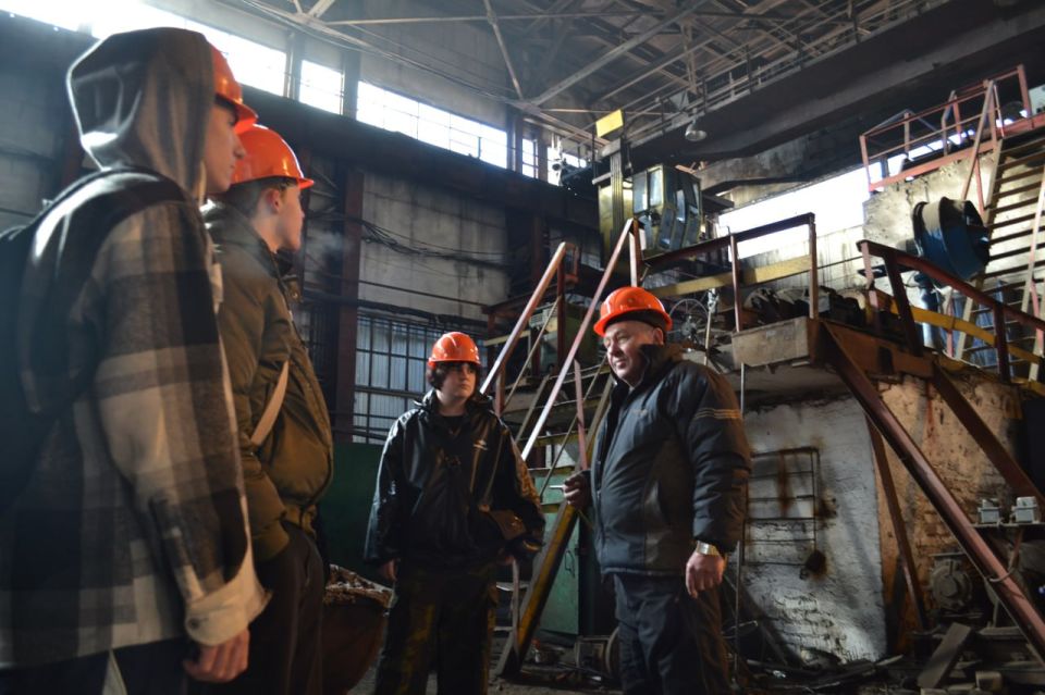 За первую половину года службой занятости ДНР организовано больше профтуров, чем за весь минувший год