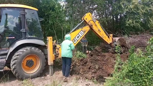 Вода — основа жизни!. Более 50 депутатов каждый день лично контролируют устранение аварий на сетях водоснабжения - вместе с коммунальными службами и представителями муниципалитетов уже удалось устранить более 200 порывов