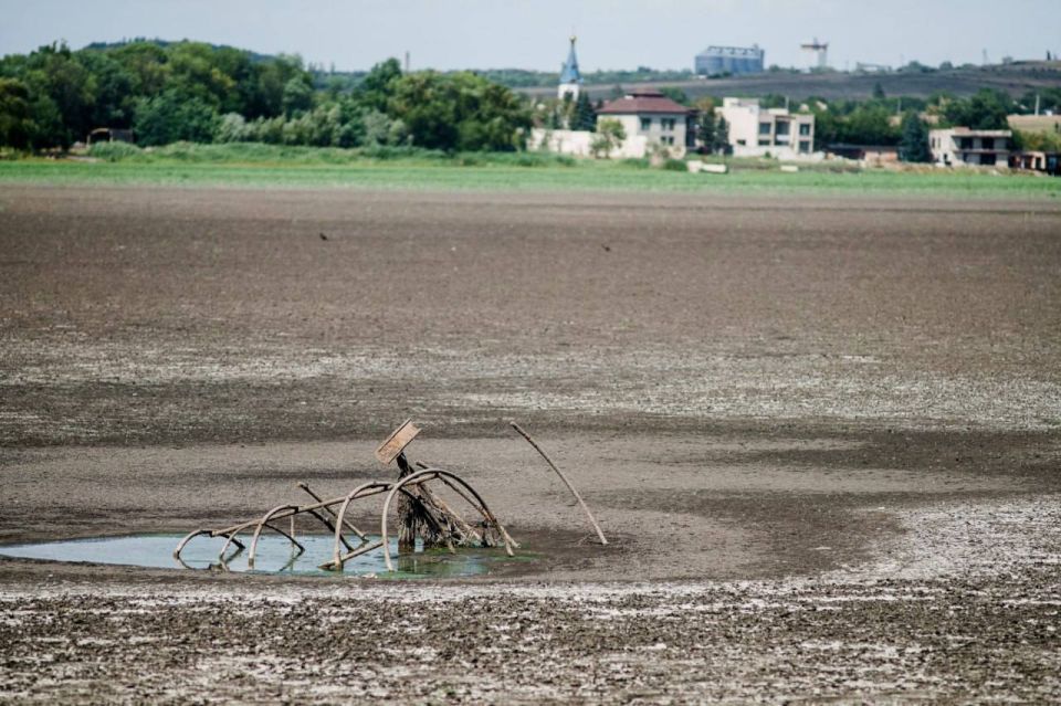 ������ ����������: ��-�� ����������� �������� �������� ���� ��� ��������� � ��������������