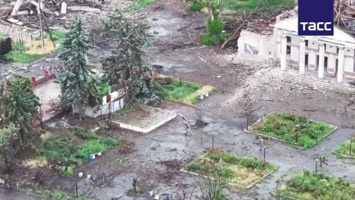 Штурмовики &quot;Востока&quot; при освобождении села Комар ДНР заходили в него по открытой местности, сообщили в МО РФ