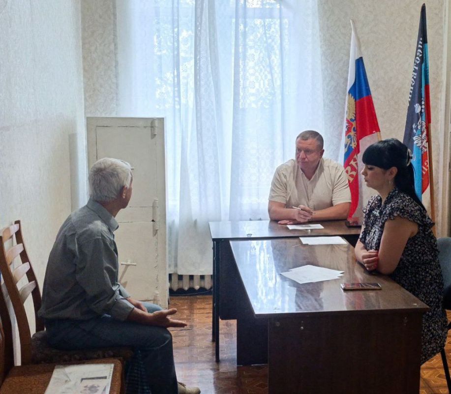 Глава Снежного ответил на вопросы жителей