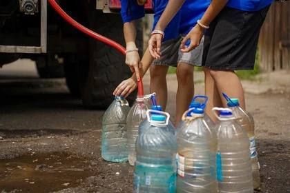 Молодежь ДНР помогает населению в условиях водной блокады ВСУ