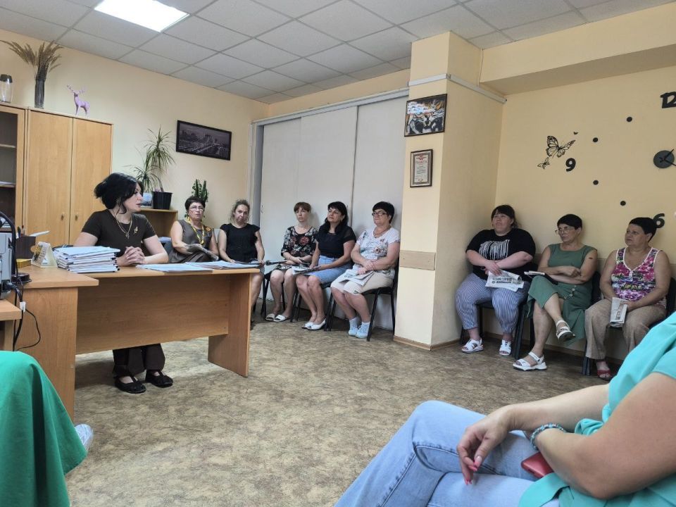 Александр Качанов: Встречи с трудовыми коллективами продолжаются, позволяя оперативно решать насущные проблемы жителей Докучаевска