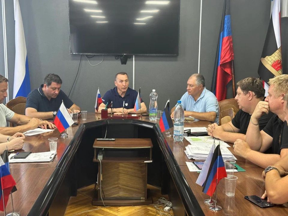 Ленобласть контролирует восстановление Енакиево