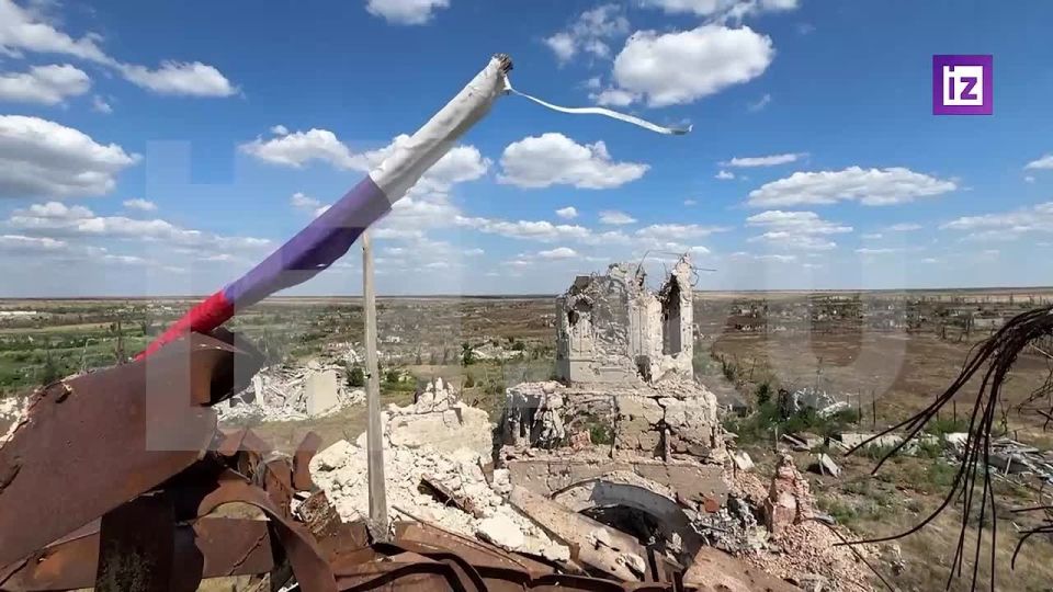 Село Новомихайловка в Марьинском районе — одна из ключевых точек Кураховской наступательной операции — полностью разрушено в результате ожесточённых боёв