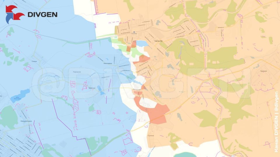 Российские войска освободили микрорайон Шевченко и микрорайон Южный в Часовом Яре, завершив уничтожение окруженных там украинских сил, сообщает канал DIVGEN