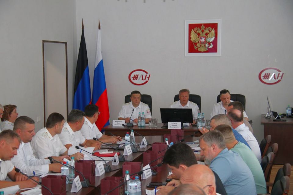 В ФГУП «Железные дороги Новороссии» 22 июля 2025 состоялась транспортно-логистическая конференция «Железнодорожный транспорт новых регионов: перспективы развития»