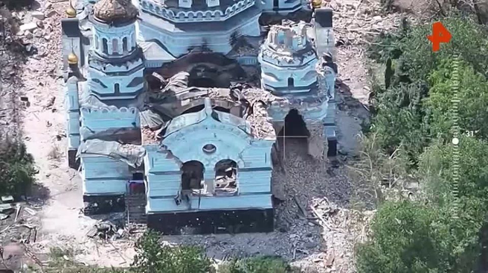 Минобороны показало кадры работы ВС РФ по освобождению поселка Новоэкономическое в ДНР