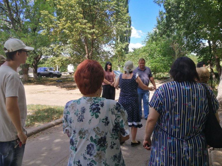 Заместитель главы администрации муниципального образования городского округа Енакиево встретился с жителями