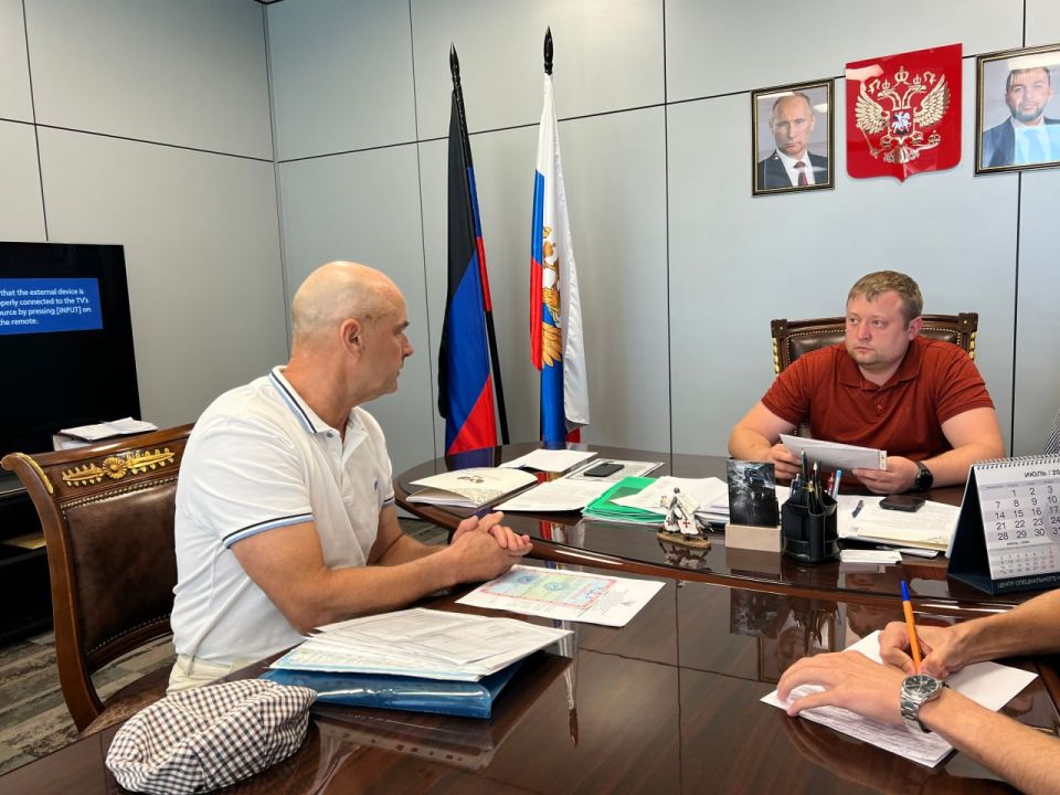 Александр Дудник: В ходе сегодняшнего приёма граждан, были озвучены вопросы, которые – вижу по другим каналам связи с населением – волнуют многих жителей республики