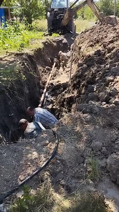 Продолжаем устранять водные порывы в регионе