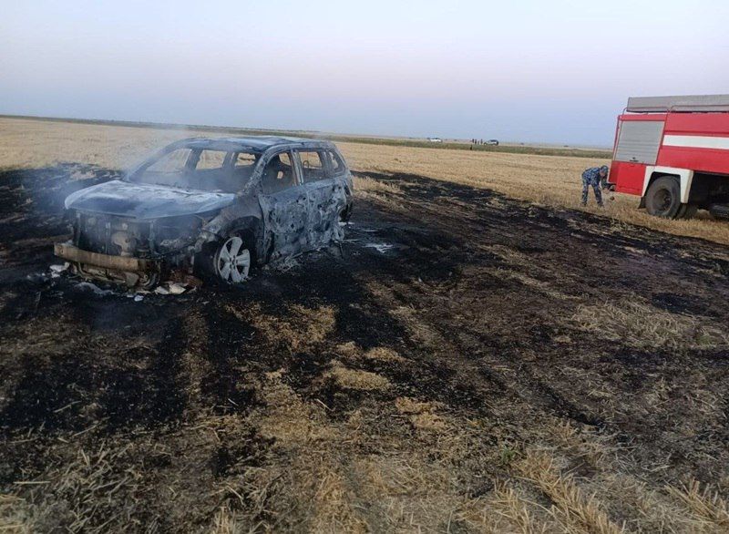 Фото и видео с места гибели людей от украинского БПЛА в Зимовниковском районе