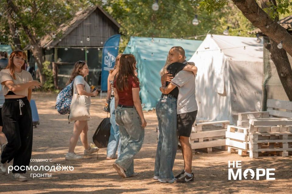 А вот и фотоальбом с фестиваля «НеМоре» — скорее переходи и вдохновляйся