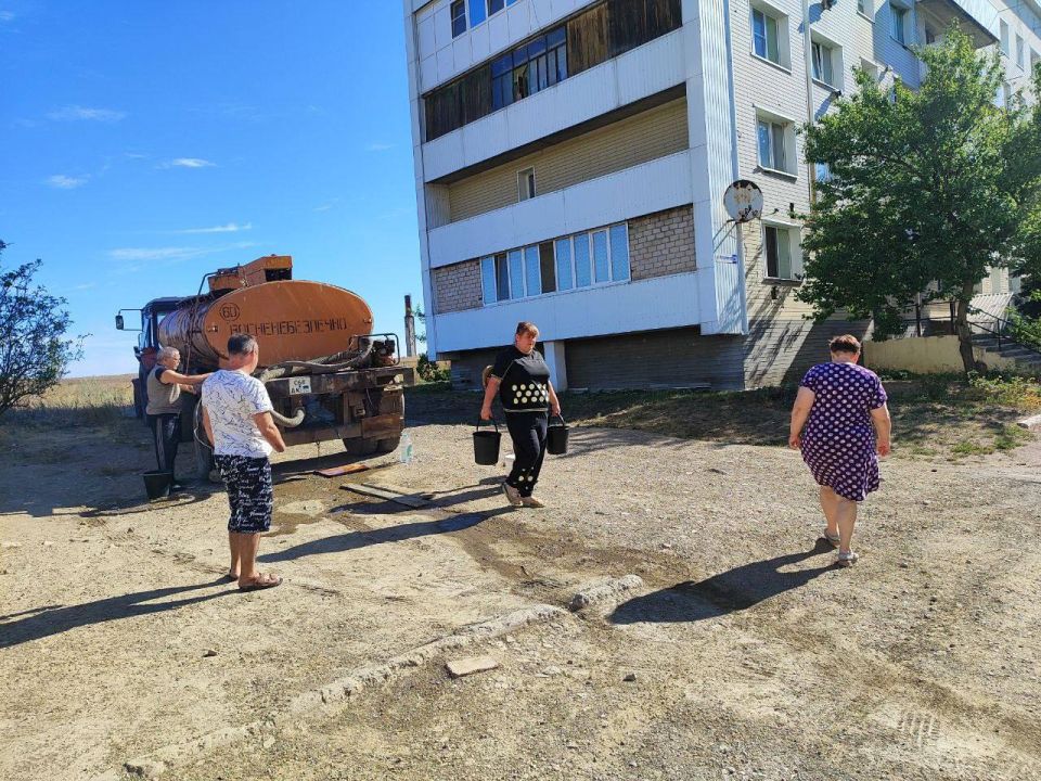 Александр Шатов: В селе Розовка продолжаются работы по устранению аварии на скважине