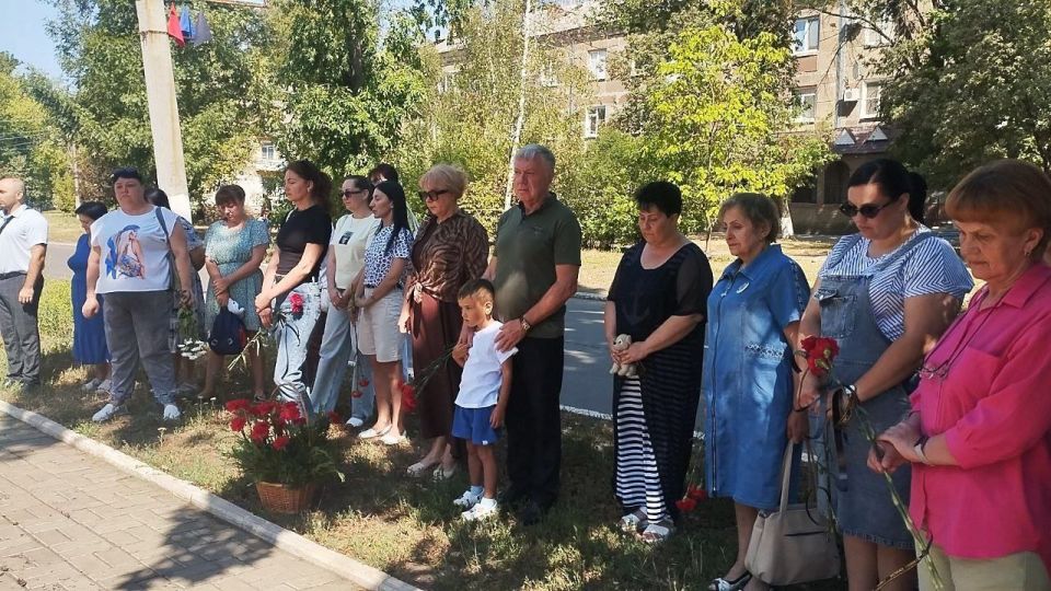 Сергей Литвинов: Ждановцы почтили память детей - жертв войны в Донбассе
