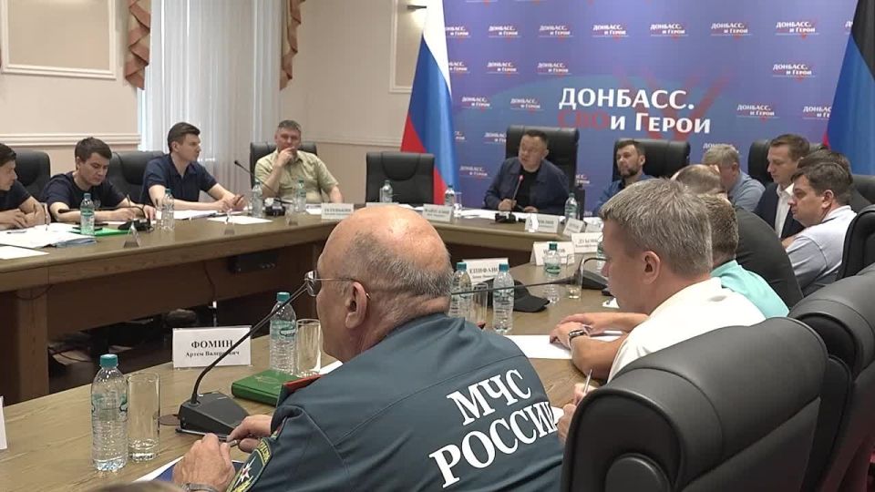 Пушилин предложил подключить роботов к контролю потери воды в Донбассе