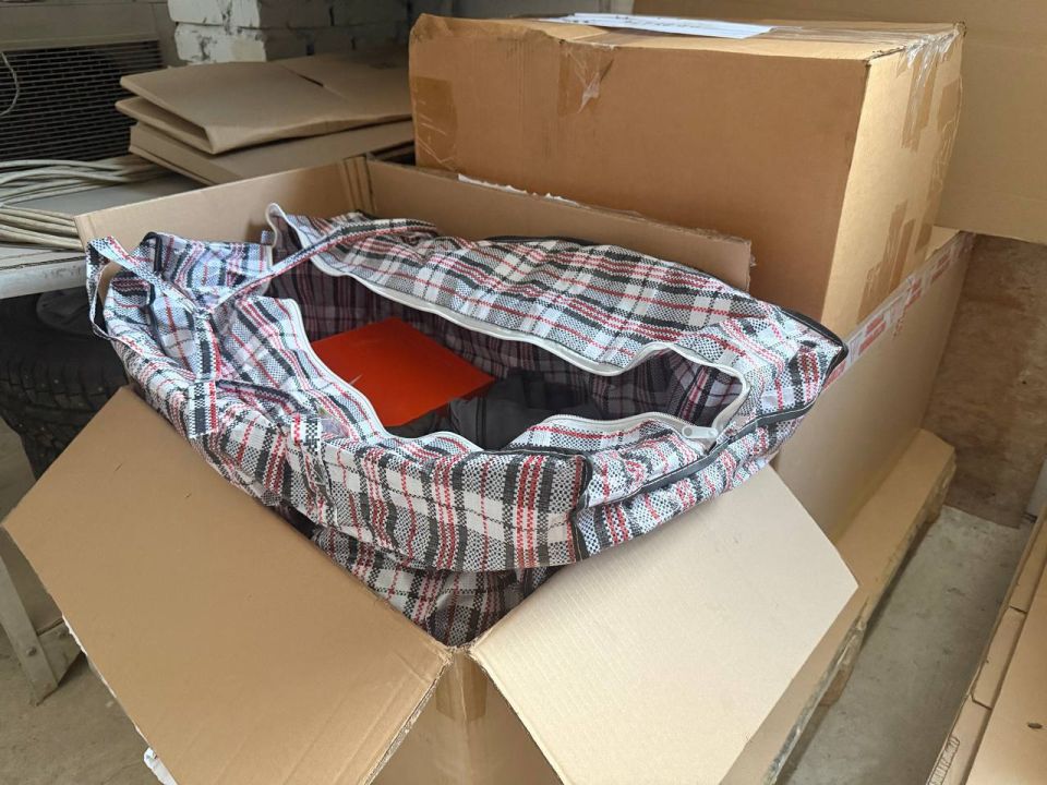 Петербургский фонд «Победа» отправил одежду и обувь для жителей Мариуполя