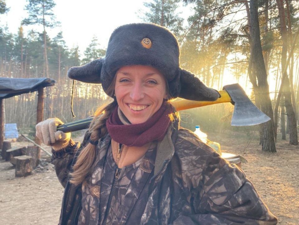 Эксклюзивное интервью военкора агентства ANNA NEWS Марии Коледа с режиссером и волонтером Анастасией Сергеевной Данканич-Марковой, более известной по позывному «Белка»