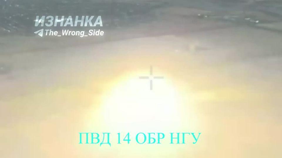 Авиаудары ВКС с применением термобарической бомбы ОДАБ-1500 с УМПК и фугасных ФАБ-500 по месту нахождения нацгвардии в районе города Мирноград, ДНР, и по всушникам в Чугуновке Харьковской области