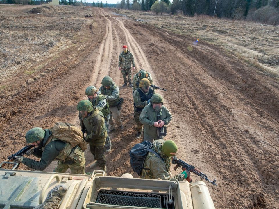 Бойцы из ЯНАО участвовали в освобождении Зеленого Гая в ДНР