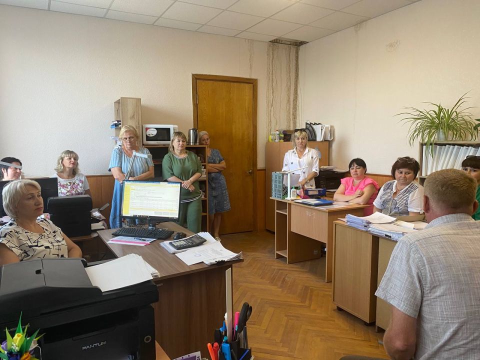 Сергей Юзвинкевич: Провел встречу с трудовым коллективом Централизованной бухгалтерии отдела образования