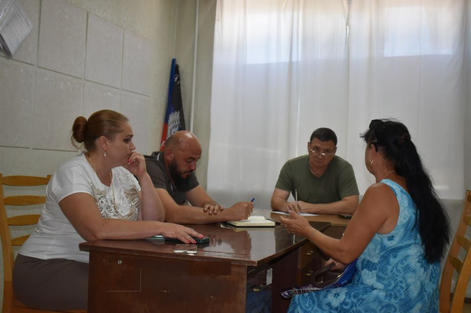 Игорь Лызов: Провёл приём в администрации Амвросиевского муниципального округа