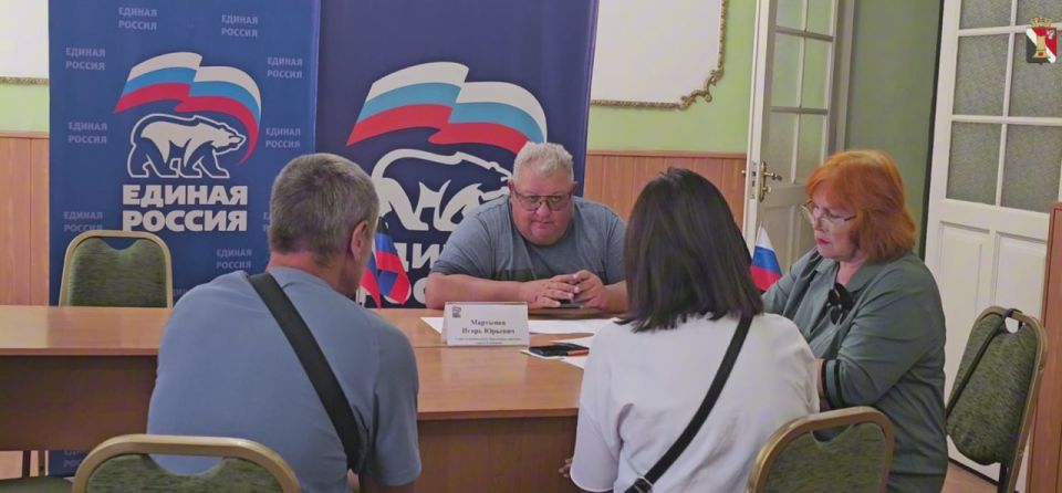 Сегодня провёл личный приём граждан