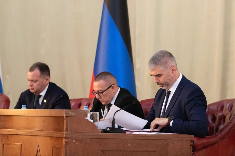 Сергей Прокопенко: Состоялось 67-е пленарное заседание Народного Совета Донецкой Народной Республики I созыва