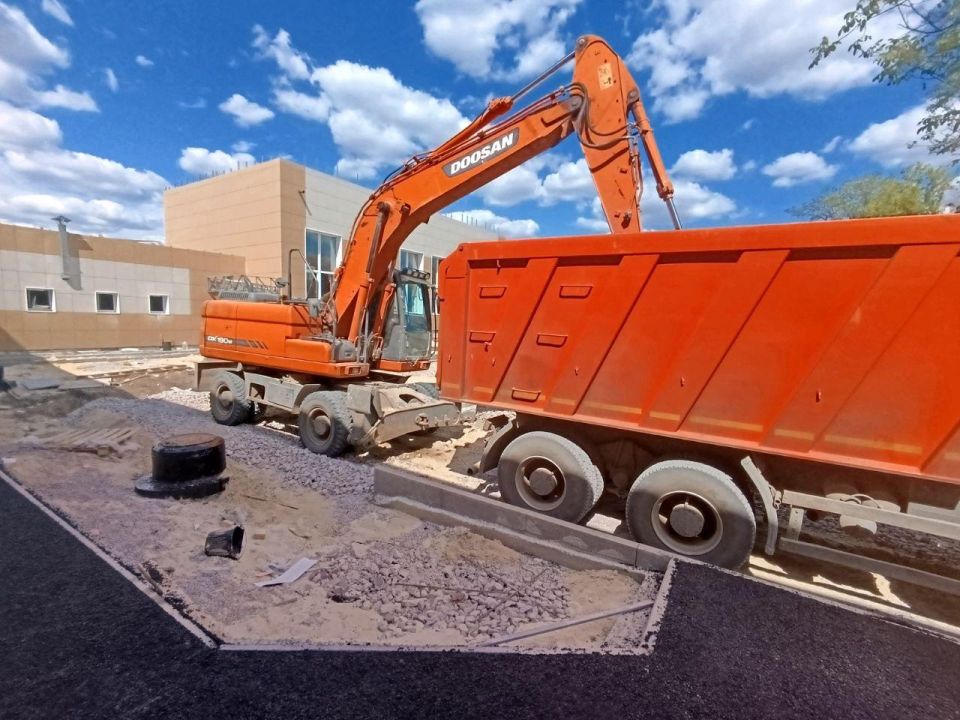 "В этом году в ДНР планируем возобновить очку в 550 школах Республики