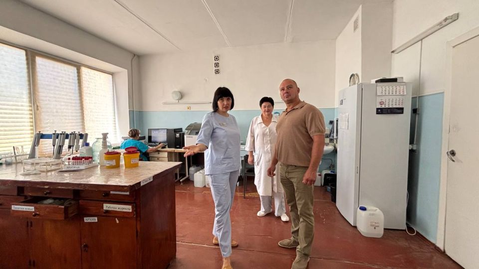 По поручению Главы ДНР Дениса Пушилина в Старобешевском округе начал работу межведомственный штаб по вопросам охраны здоровья