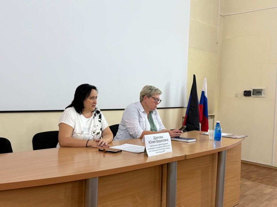 Прошла встреча с трудовым коллективом Республиканской клинической туберкулезной больницы