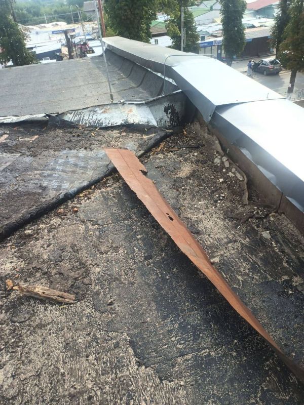 Константин Зинченко: Две недели назад, совместно с представителями Волновахского филиала "Единый региональный фонд по управлению многоквартирными домами", выезжал на важный объезд, основной целью которого стало оценка...