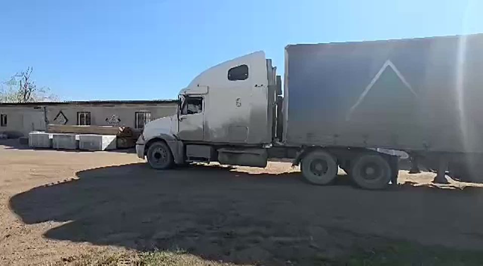 Жители Ямала готовят гуманитарный груз для Донбасса