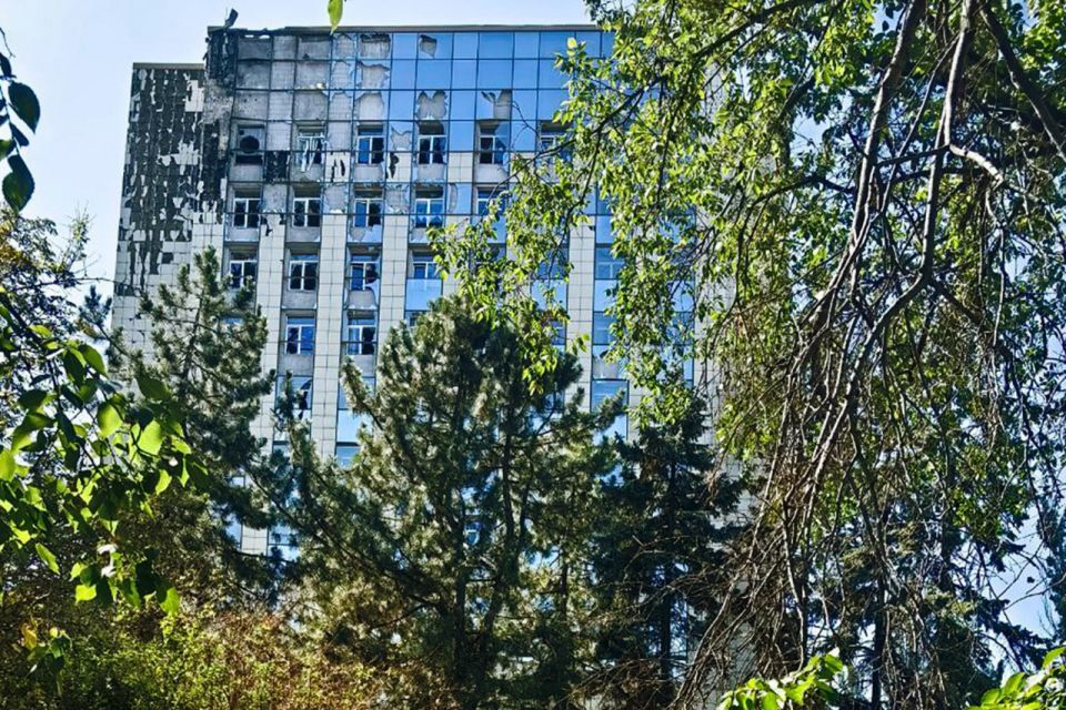 Вражеские беспилотники повредили офис "Республиканского медиахолдинга"