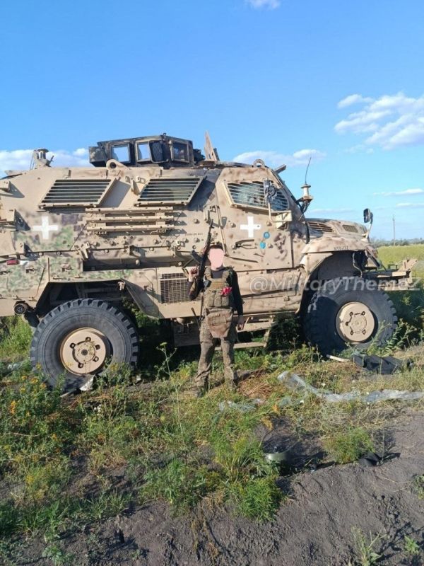 ��������� ��������������� International MaxxPro ��� ������ ����������� ������ �������� �������� �������