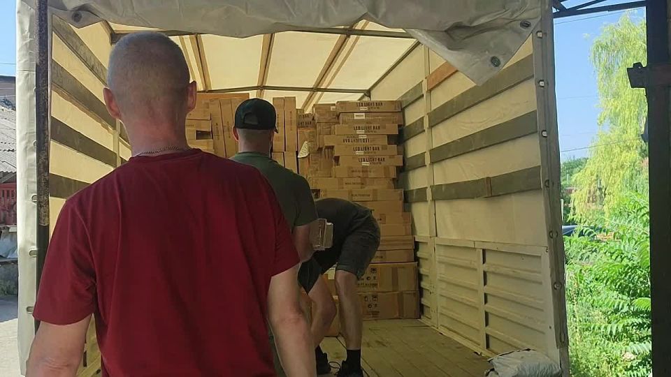 Гуманитарная помощь от "Русского мира" прибыла в Донецкую Народную Республику