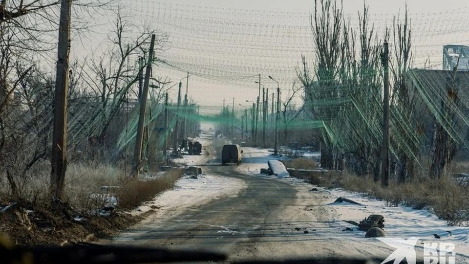 «Не дать ВСУ окопаться на новых рубежах»: военкор рассказал о задаче после освобождения Часова Яра