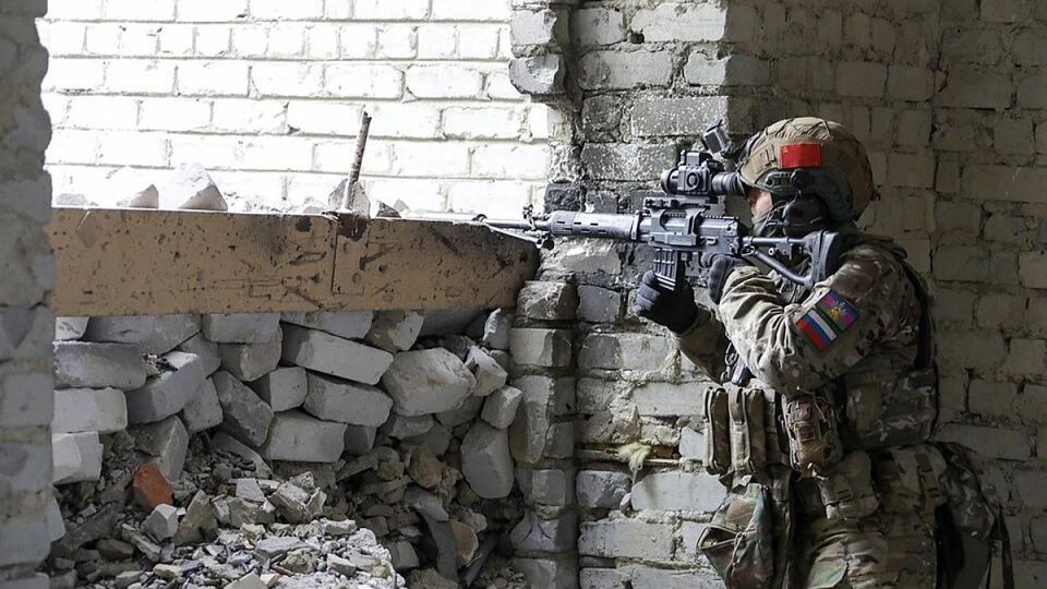 Минобороны: ВС РФ зачистили свыше 4 200 зданий и сооружений в Часов Яре