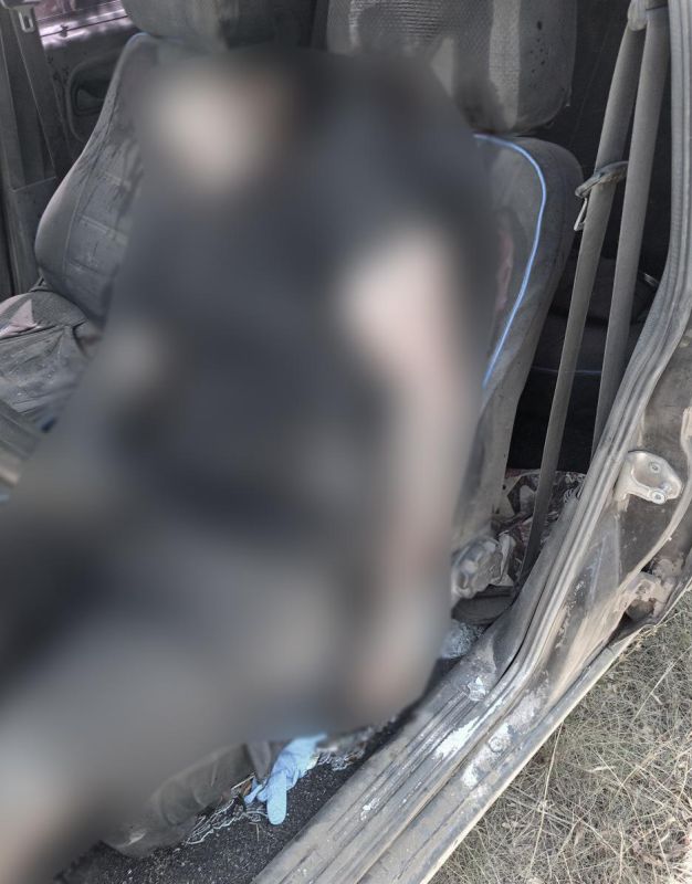 Вандал с оружием вламывался в дома и крал авто в городе Иловайск в ДНР, сообщили в региональном МВД