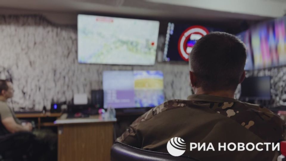 Военнослужащие штурмовой бригады "Восток" добровольческого корпуса, действующего в составе "Южной" группировки, выявляют и уничтожают остатки пехоты ВСУ в лесополосах в районе Часова Яра в ДНР