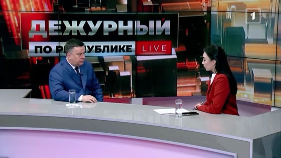 Председатель Народного Совета ДНР Константин Кузьмин дал интервью в рамках программы Первого Республиканского канала «Дежурный по Республике»