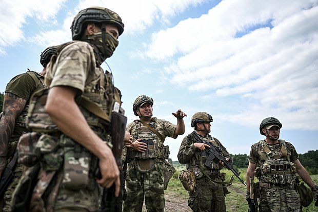 Эксперт Подберезкин: ВС РФ от Часова Яра до Краматорска 25 км по прямой