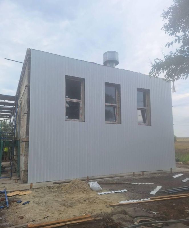 При поддержке Бурятии на канализационной станции в Старобешево начался ремонт электрооборудования