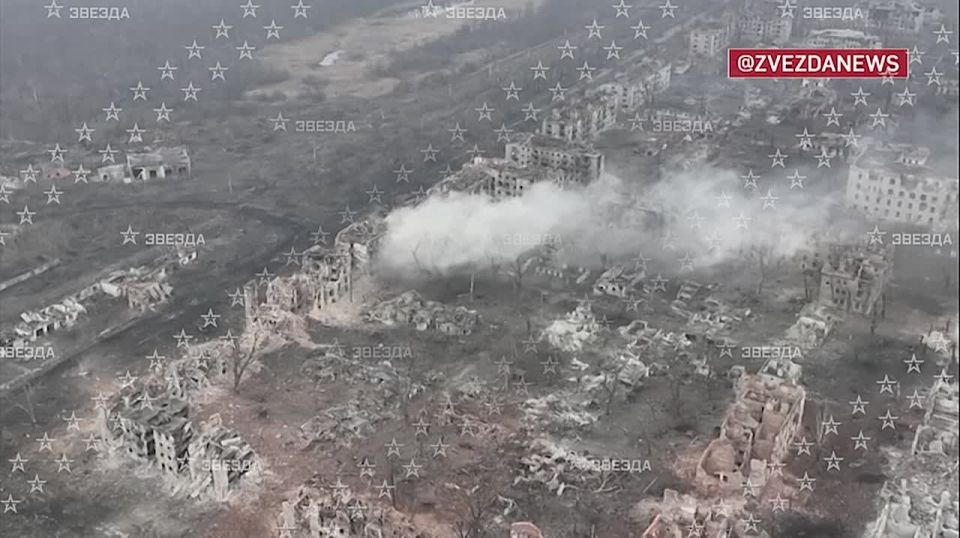 Американские и польские шевроны нашли бойцы в Часовом Яре