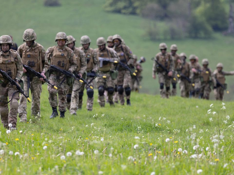 Украинские власти спешно бегут из городов ДНР