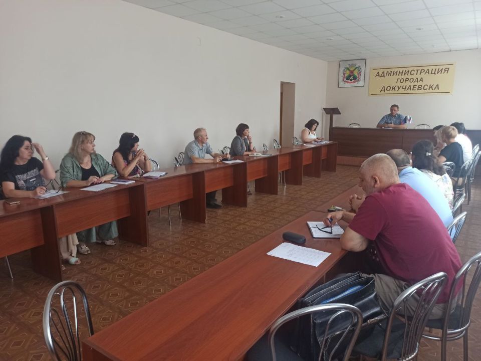 Александр Качанов: Плановое оперативное совещание прошло с руководителями структурных подразделений администрации 04.08.2025 г