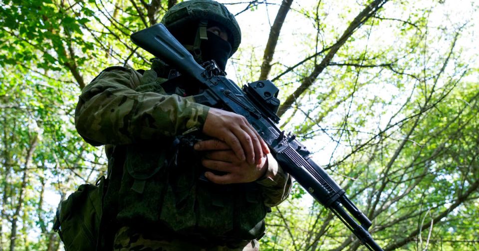 Военные ВС РФ использовали антидроновые пончо при освобождении Новоукраинки