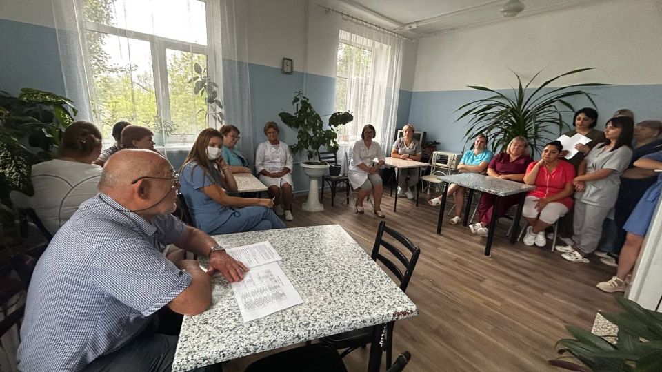 Встреча с трудовым коллективом ГБУ ДНР «ЦГБ г. Ждановка»