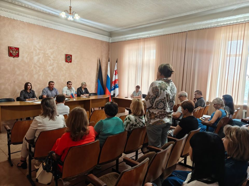 Сергей Ермаков: 4 августа провел малое аппаратное совещание с начальниками отделов и структурных подразделений