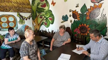   . , 5 ,               . 